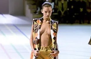 GIVENCHY Spring 2000 Paris – Fashion Channel